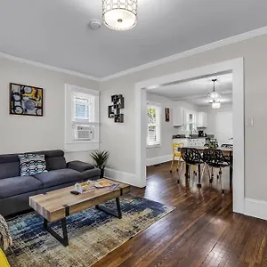 3br-bungalow-in-historic-belmont-neighborhood.1sthotelscharlotte.com/